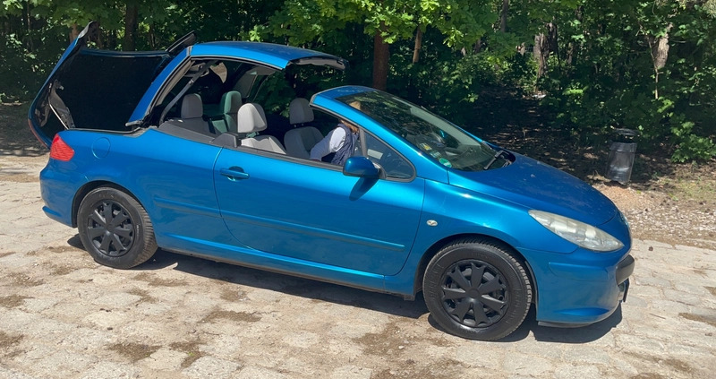 Peugeot 307 CC cena 12700 przebieg: 246000, rok produkcji 2005 z Józefów małe 172